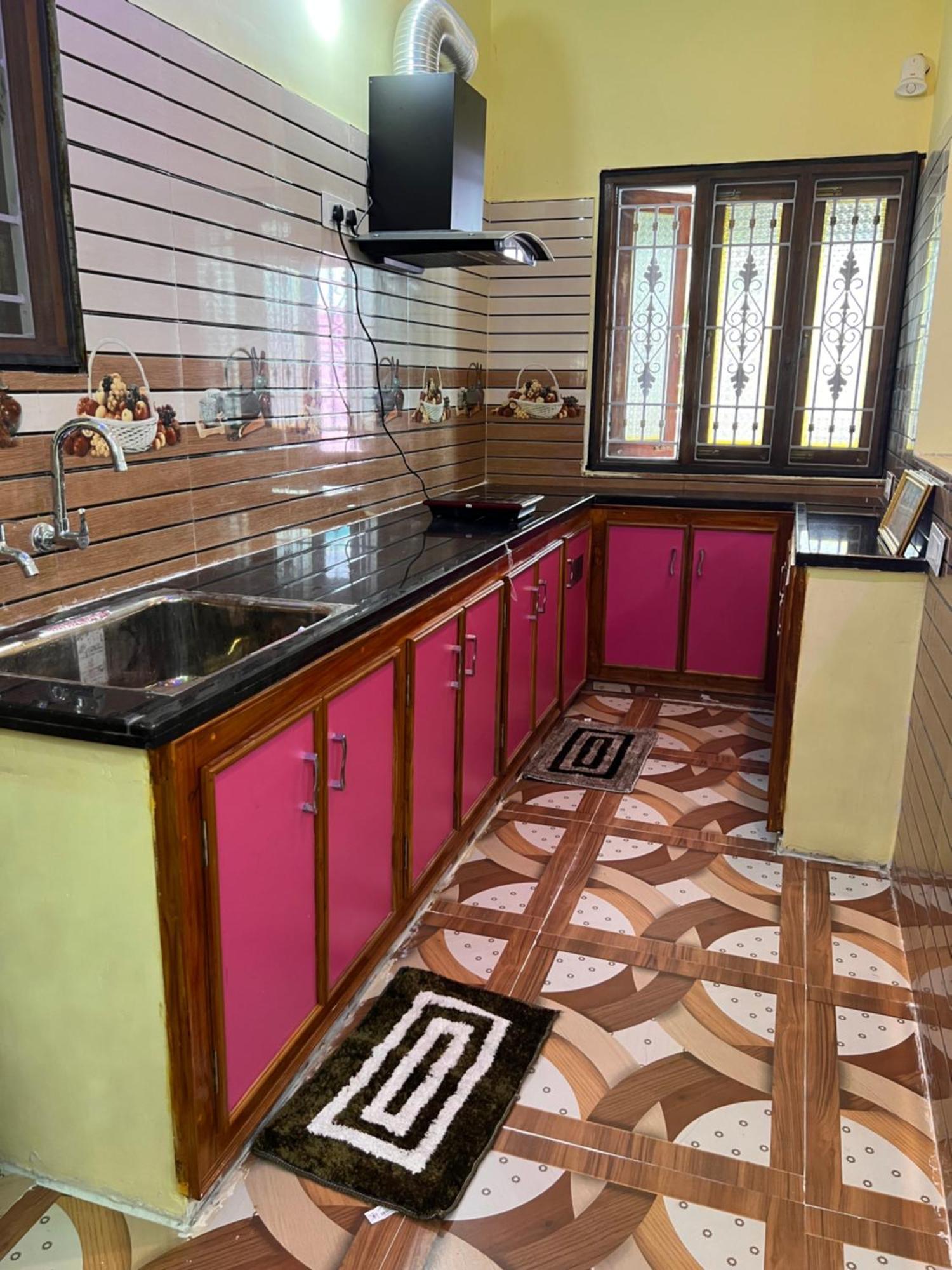Dwaraka Home Stay Тирупати Экстерьер фото